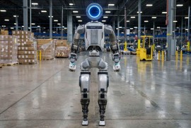 Công nhân Hyundai đình công vì tiền lương và lo ngại robot AI lấy mất việc làm