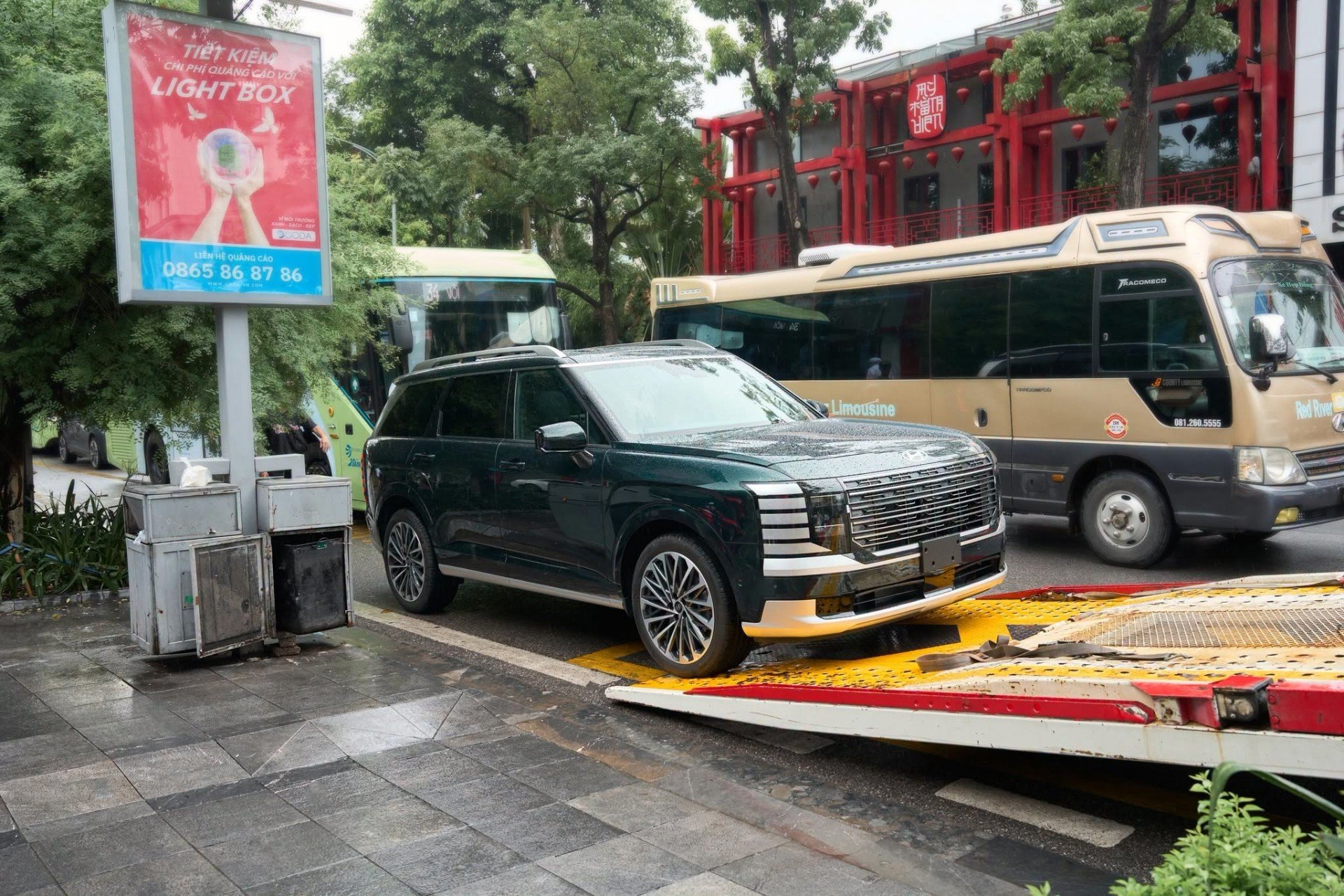 Bắt gặp Hyundai Palisade Hybrid hoàn toàn mới tại Việt Nam