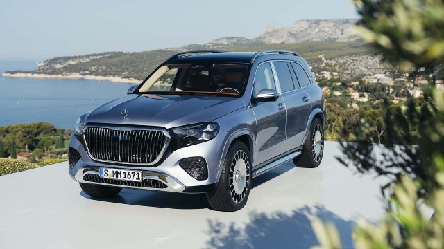 Mercedes-Maybach GLS 680 2027 lộ diện với động cơ V8 mạnh hơn, thêm nhiều công nghệ mới