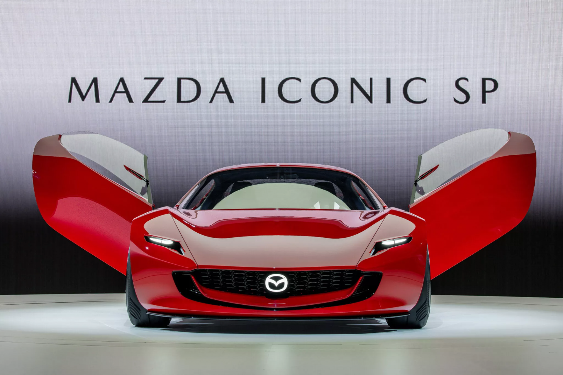 Mazda lên kế hoạch sản xuất mẫu xe thể thao mới, sở hữu thiết kế cửa cánh bướm Mazda lên kế hoạch sản xuất mẫu xe thể thao mới, sở hữu thiết kế cửa cánh bướm