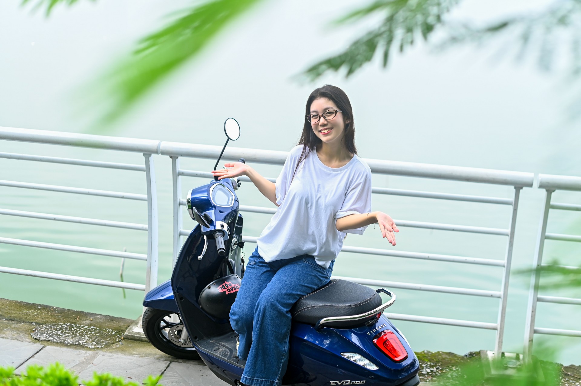 VinFast Evo 200, chiếc xe đầu đời đưa nữ sinh vào giảng đường đại học