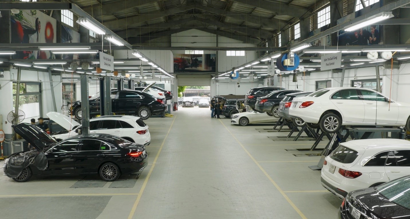 Mercedes-Benz Haxaco Láng Hạ nâng cấp showroom sau 10 năm hoạt động Mercedes-Benz Haxaco Láng Hạ nâng cấp showroom sau 10 năm hoạt động