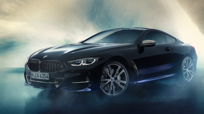 BMW M850i Night Sky chế tác bằng vật liệu ngoài hành tinh