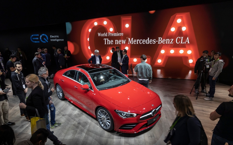 mercedes benz cla the he thu hai ra mat tai ces 2019