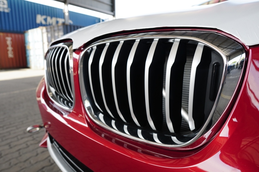 BMW X4 thế hệ mới cập cảng, giá xấp xỉ 3 tỷ đồng bmw x4 the he moi cap cang san sang ra mat viet nam