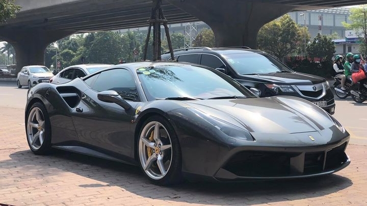 Ferrari 488 GTB từng của Cường đô-la được rao bán với giá chỉ 7,3 tỷ đồng