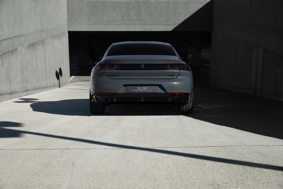 peugeot gioi thieu 508 sport engineered concept an dut toyota camry trd