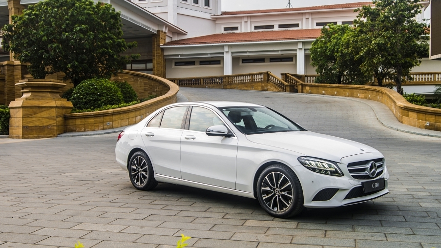 Chuỗi sự kiện ra mắt xe Mercedes-Bezz C-Class 2019 của Vietnam Star tại Việt Nam
