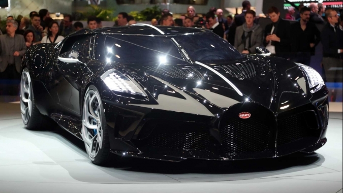 Đây là cách Bugatti chọn ra người duy nhất sở hữu siêu xe có 1-0-2 giá 450 tỷ