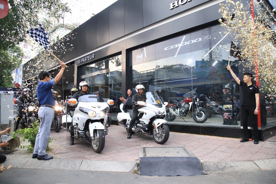honda to chuc ngay hoi trai nghiem motor phan khoi lon biker day 2019