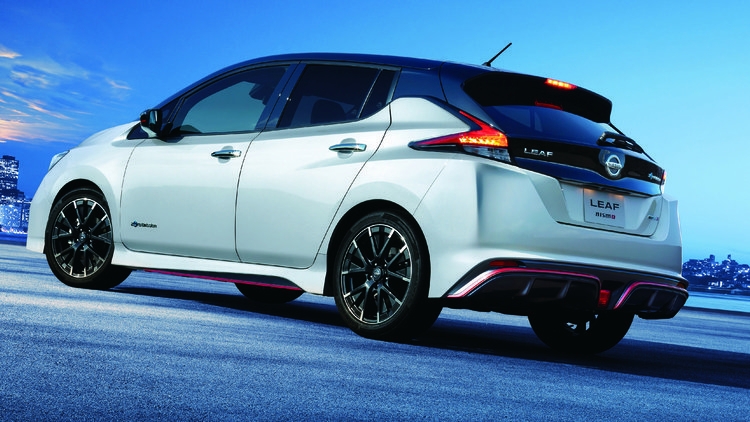 nissan chuan bi ban ra xe dien leaf nismo