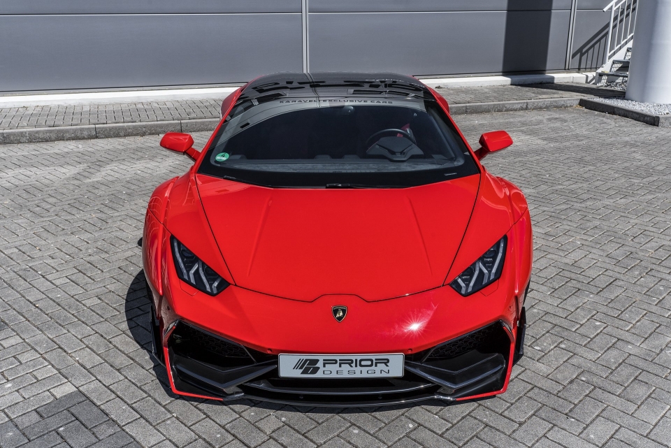 bong mat voi lamborghini huracan do than rong cua prior design