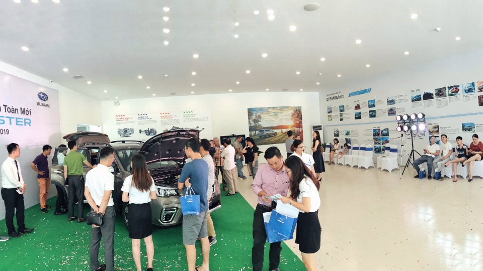 khach hang khen subaru forester van hanh nhu xe duc