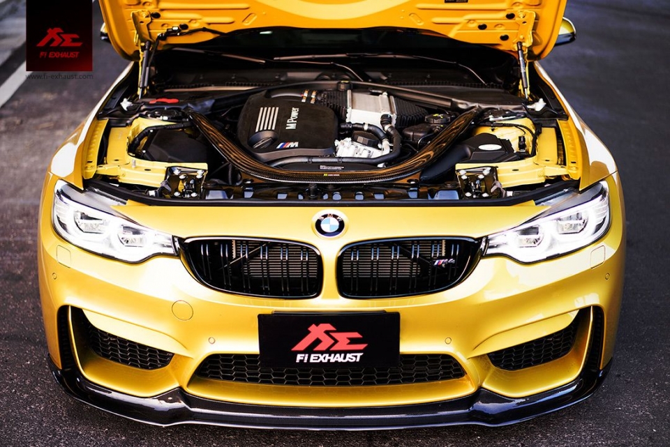bmw m4 so huu tieng po nhu sung may khi do po fi exhaust