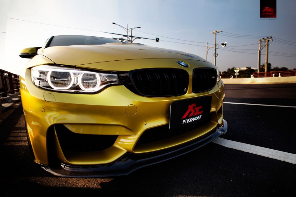 bmw m4 so huu tieng po nhu sung may khi do po fi exhaust