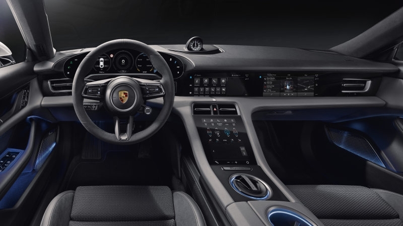 Porsche công bố hình ảnh nội thất mẫu xe điện Taycan