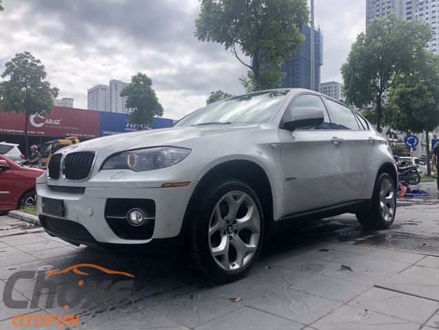 sau 10 nam bmw x6 chi co gia ngang toyota altis