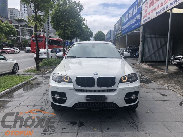 sau 10 nam bmw x6 chi co gia ngang toyota altis