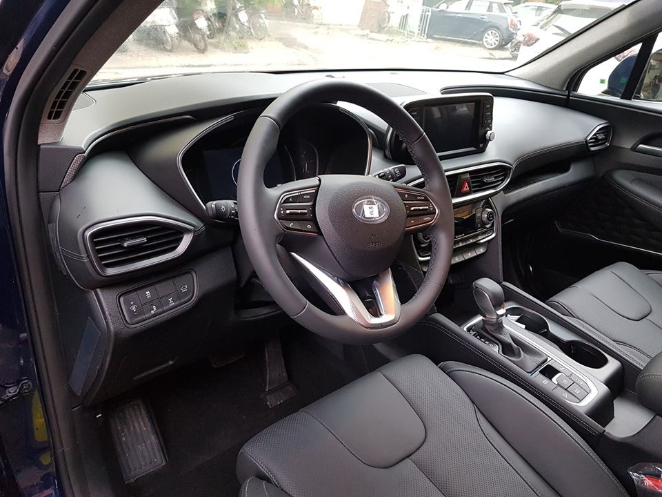 dien kien hyundai santafe 2019 be the va hien dai hon phien ban cu