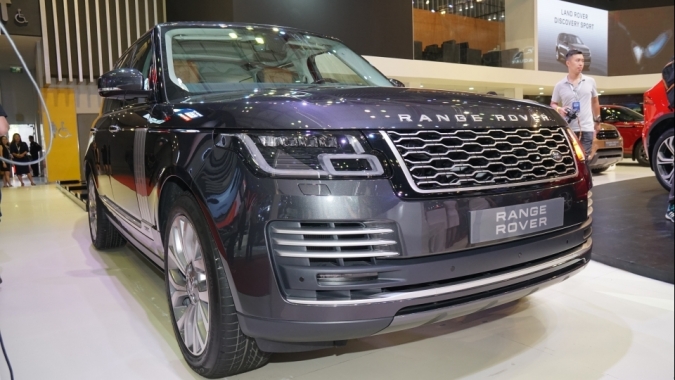 SUV sang Range Rover Autobiography 2018 được khách Việt tậu ngay sau khi ra mắt