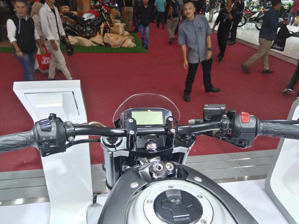 suzuki ra mat concept bandit ban nang cap ngoai hinh ham ho cua gsx s150