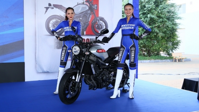 Yamaha MT-09 và Yamaha XSR900 ra mắt, giá 299 và 320 triệu đồng