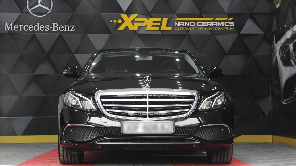 Hợp tác chiến lược phim cách nhiệt  XPEL - Mercedes-Benz Haxaco