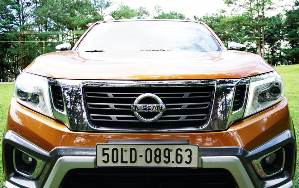 tron nang sai gon cung nissan navara vl 17414