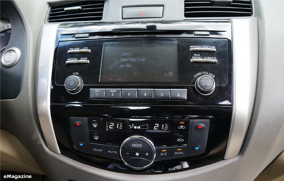 tron nang sai gon cung nissan navara vl 17414