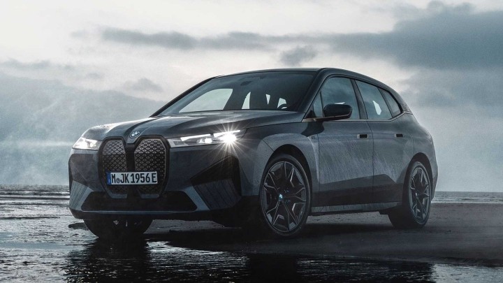 Tạp chí Forbes điền tên VinFast trong top 10 xe tuyệt nhất tại CES 2022