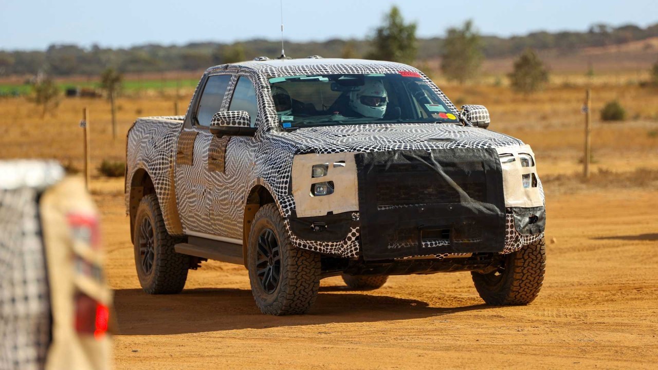 Ford Ranger Raptor thế hệ mới sẽ ra mắt ngày 22/2 tới