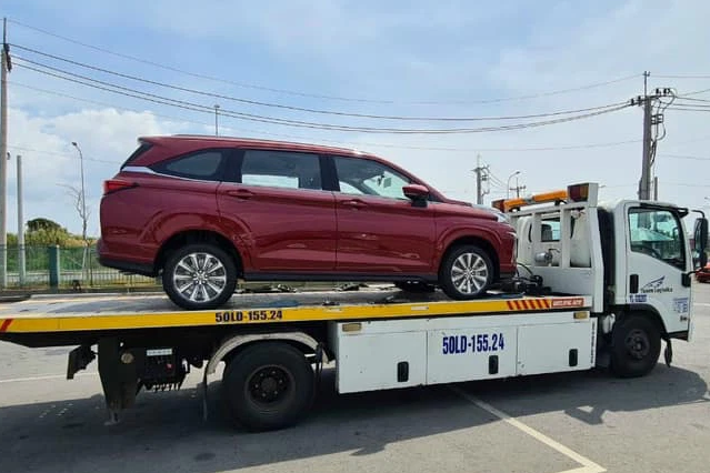Toyota Veloz bất ngờ xuất hiện tại Việt Nam trước ngày ra mắt