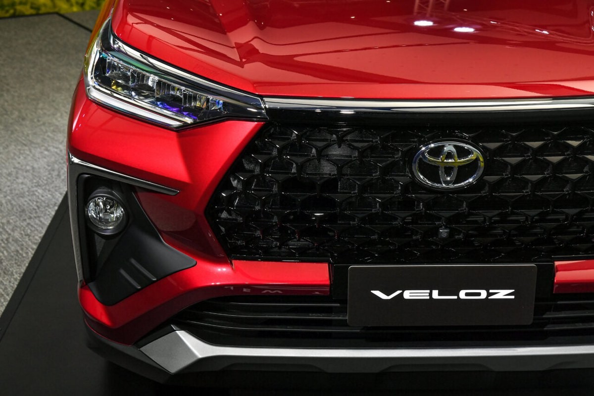Toyota Veloz 2022 giá từ 560 triệu đồng tại Thái Lan