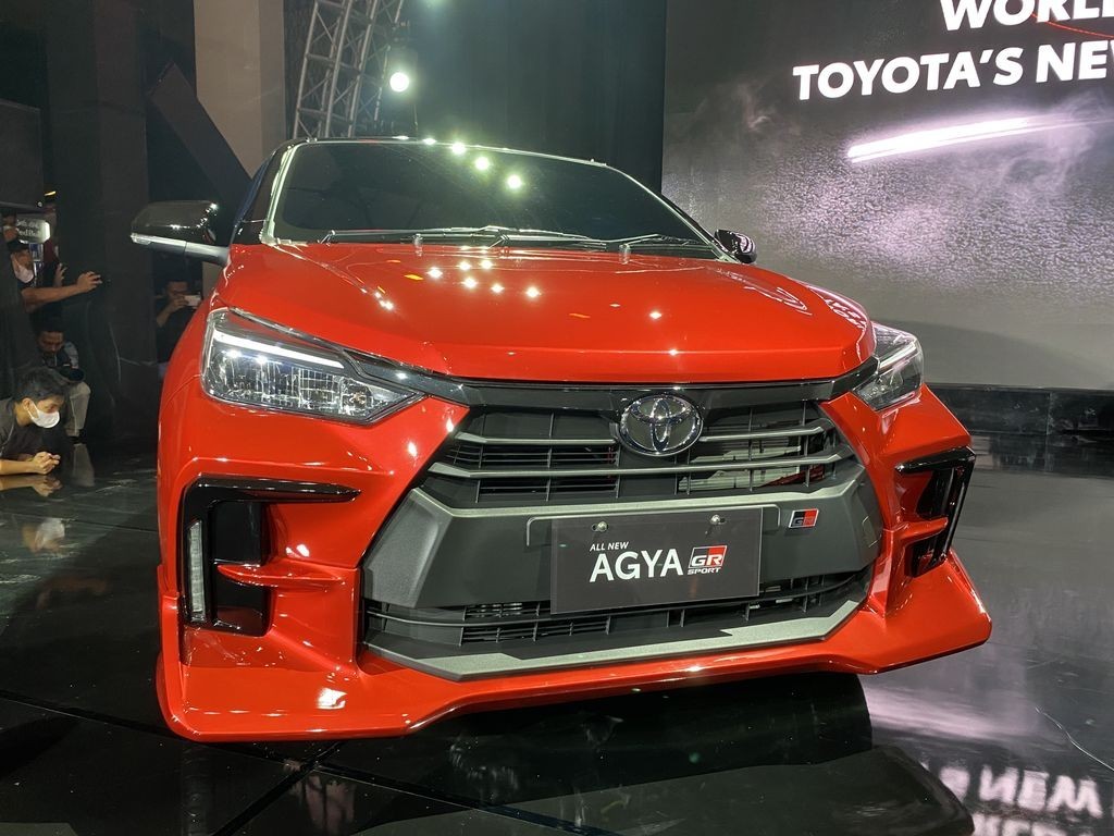 Toyota Wigo 2023 ra mắt tại Indonesia