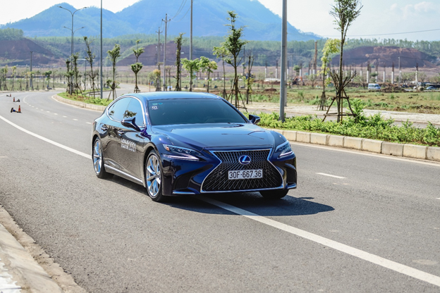 Lexus Signature 2021: Công nghệ đẳng cấp dẫn lối những đam mê trải nghiệm