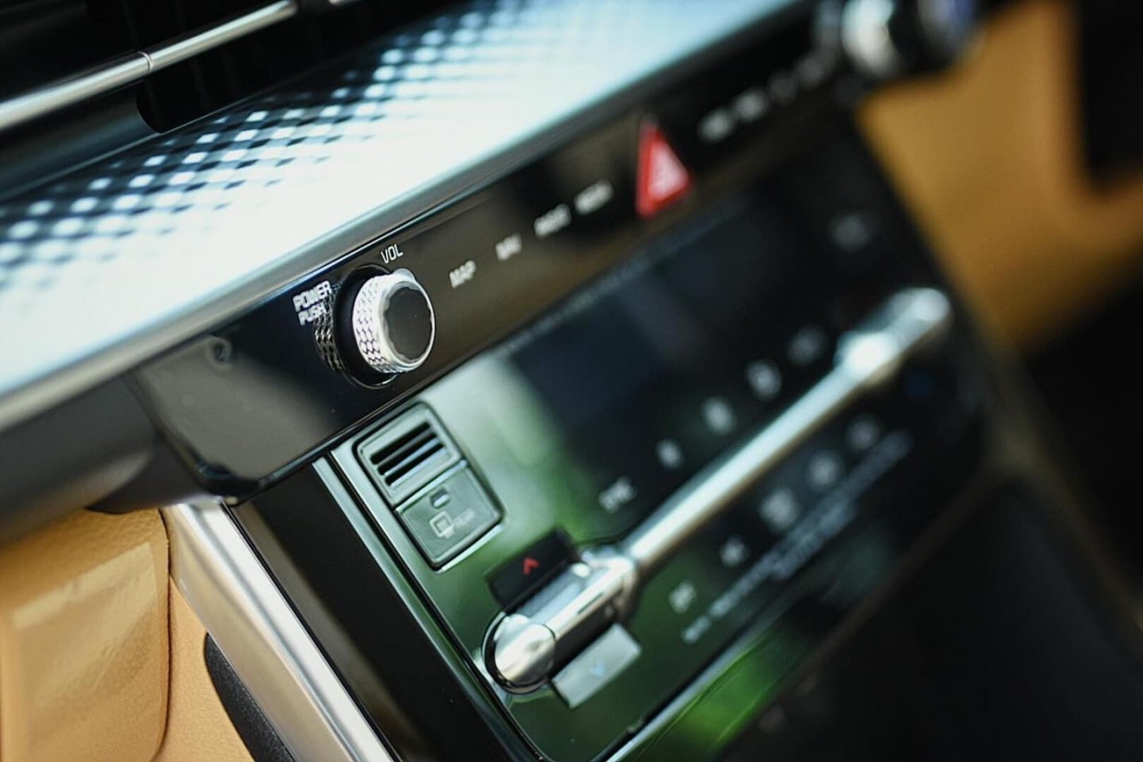 Hình thực tế Kia Sedona 2021 tại Thái Lan