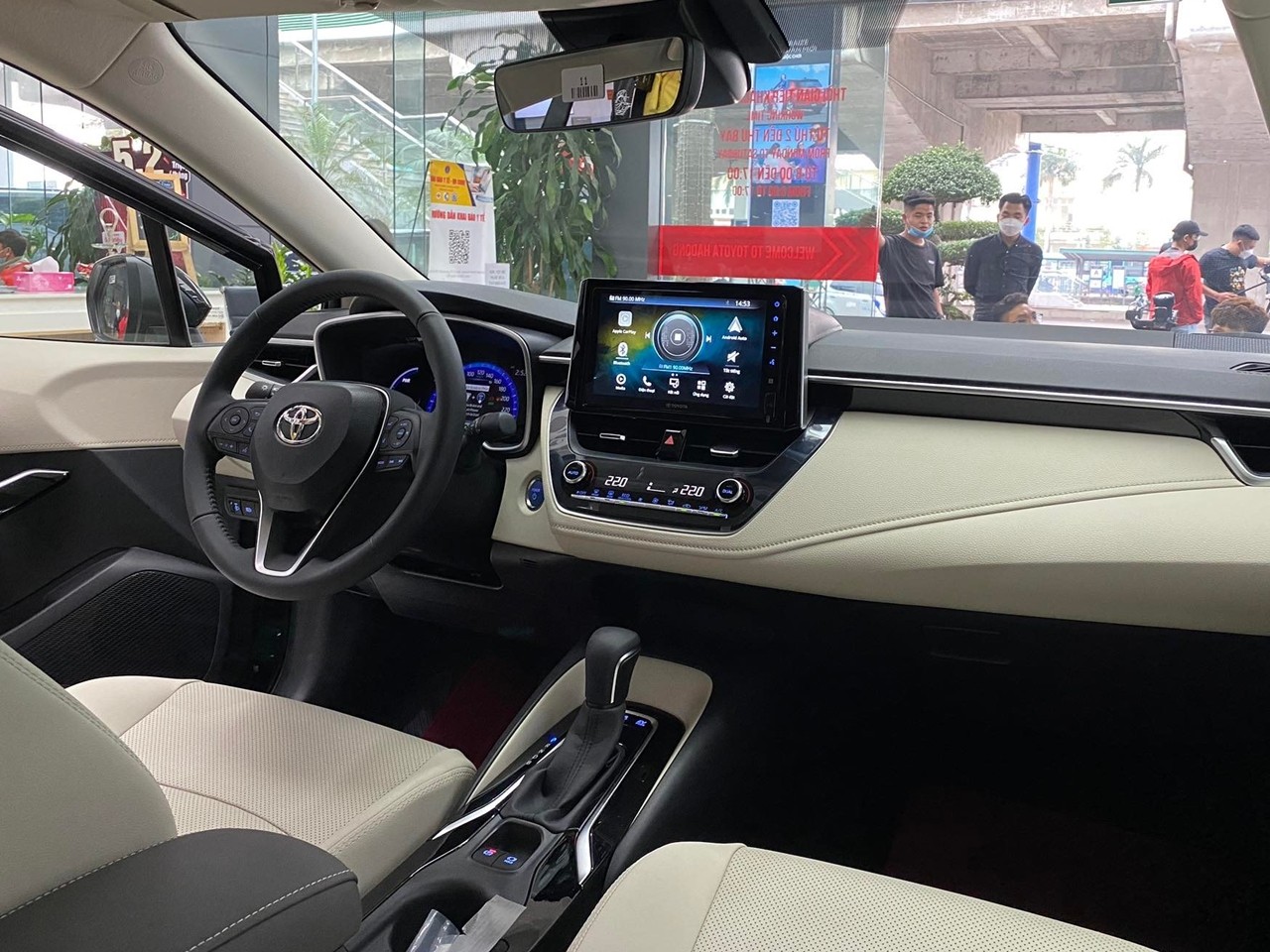 Toyota Corolla Altis 2022 ra mắt, giá từ 719 triệu đồng Toyota Corolla Altis 2022 ra mắt, giá từ 719 triệu đồng