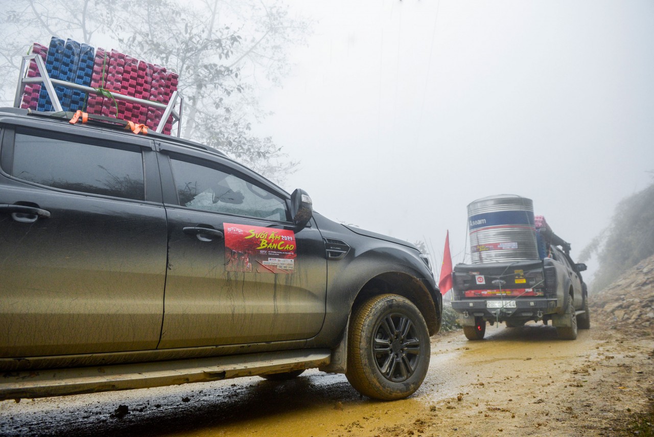 Hoàn thành chương trình Sưởi ấm bản cao 2021 sau khi bị hoãn 3 lần Hoàn thành chương trình Sưởi ấm bản cao 2021 sau khi bị hoãn 3 lần