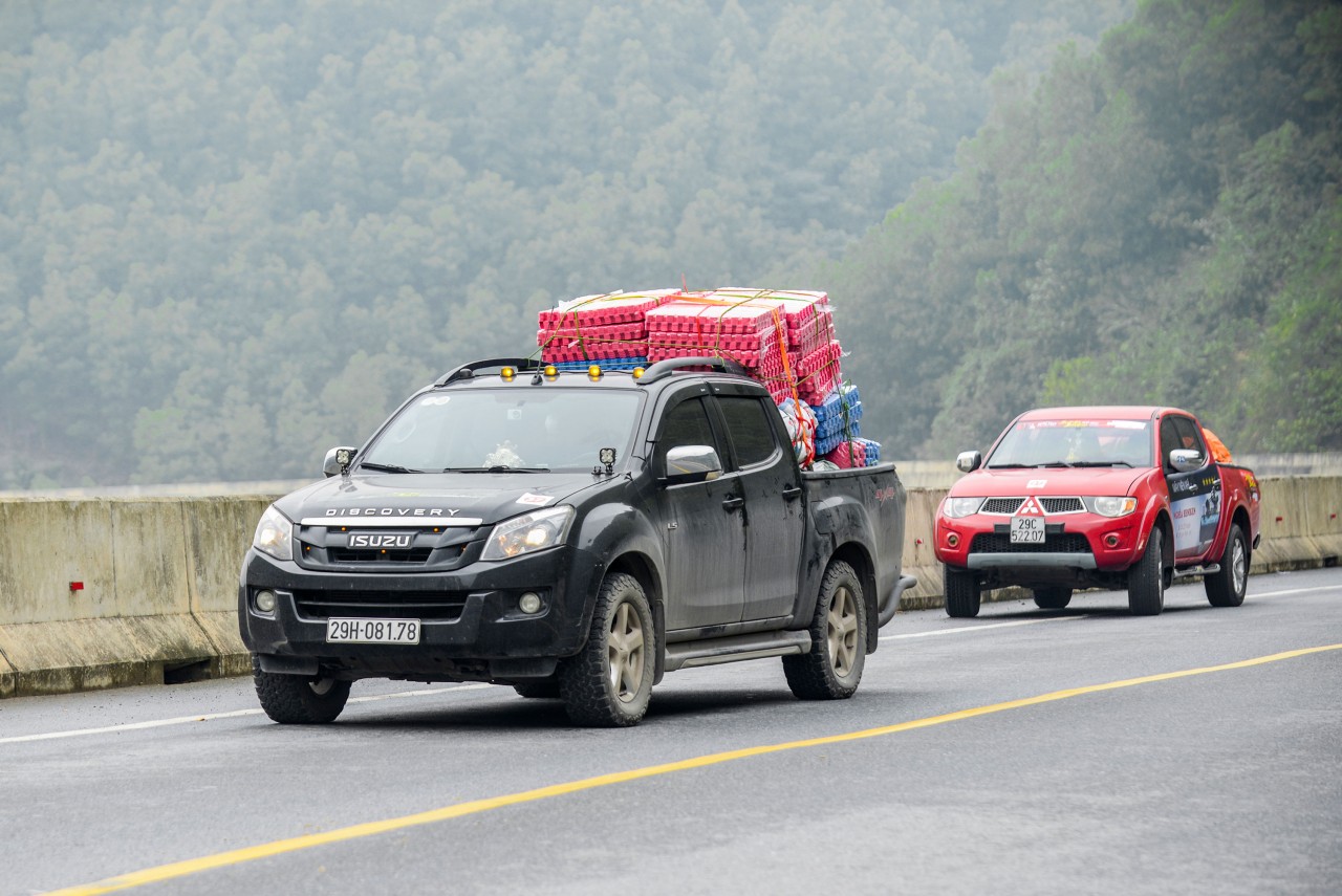 Hoàn thành chương trình Sưởi ấm bản cao 2021 sau khi bị hoãn 3 lần Hoàn thành chương trình Sưởi ấm bản cao 2021 sau khi bị hoãn 3 lần