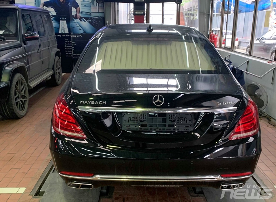 mercedes maybach s600 pullman dau tien ha noi