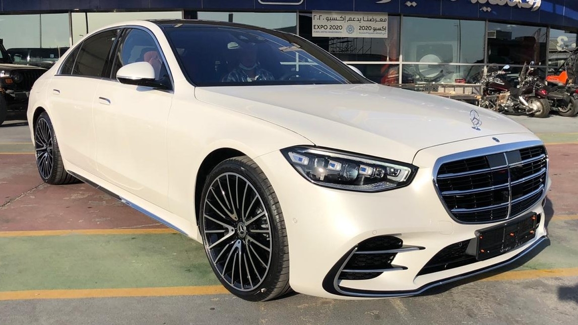 Mercedes-Benz S-Class thế hệ mới chính hãng sẽ có giá 8 tỷ đồng