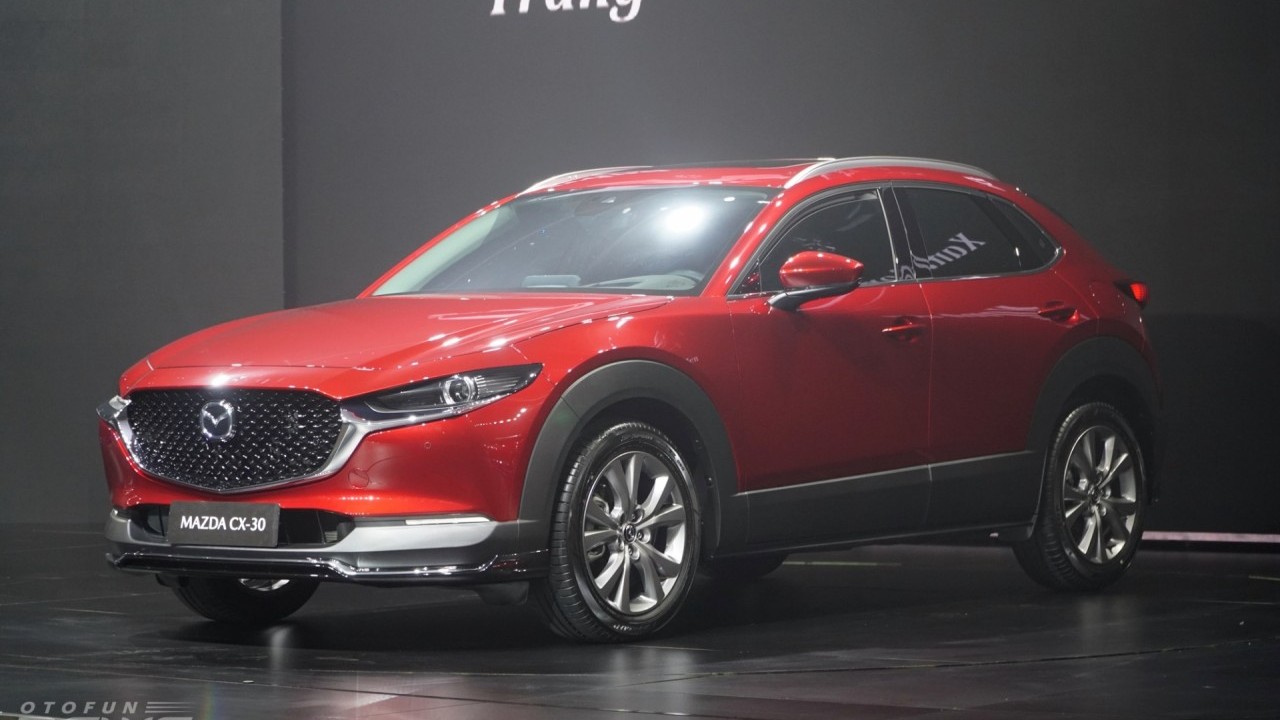 Giá niêm yết Mazda CX-30 giảm 45 triệu đồng
