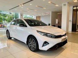 Dừng bán Kia K3 số sàn và động cơ 2.0L