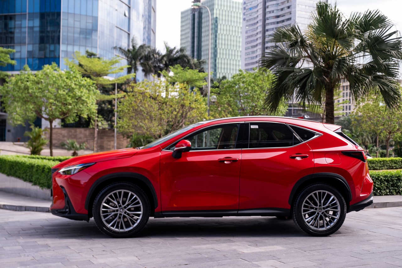 Triệu hồi Lexus NX350 để sửa lỗi phần mềm tại Việt Nam Triệu hồi Lexus NX350 để sửa lỗi phần mềm tại Việt Nam