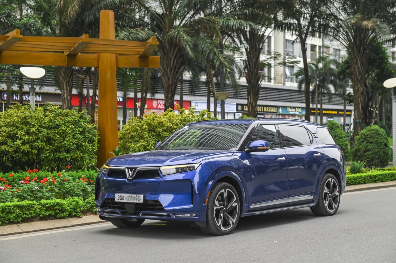 VinFast mang 6 mẫu ô tô và 4 mẫu xe máy tới chương trình lái thử xe ở PVOIL VGC 2025