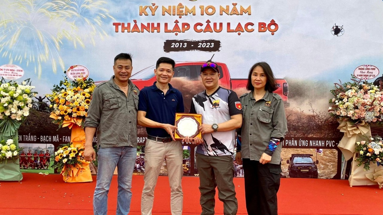 Câu lạc bộ Xe bán tải địa hình Việt Nam (PVC) kỷ niệm 10 năm thành lập
