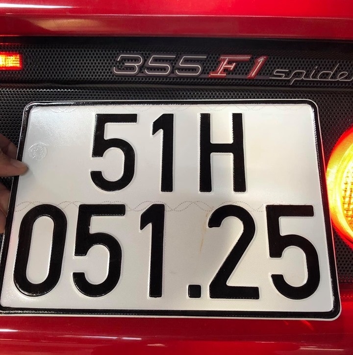 hang doc ferrari f355 f1 spider 1999 duy nhat ra bien trang