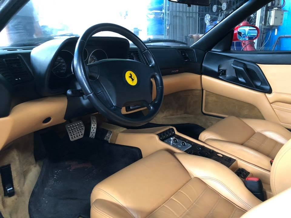 hang doc ferrari f355 f1 spider 1999 duy nhat ra bien trang