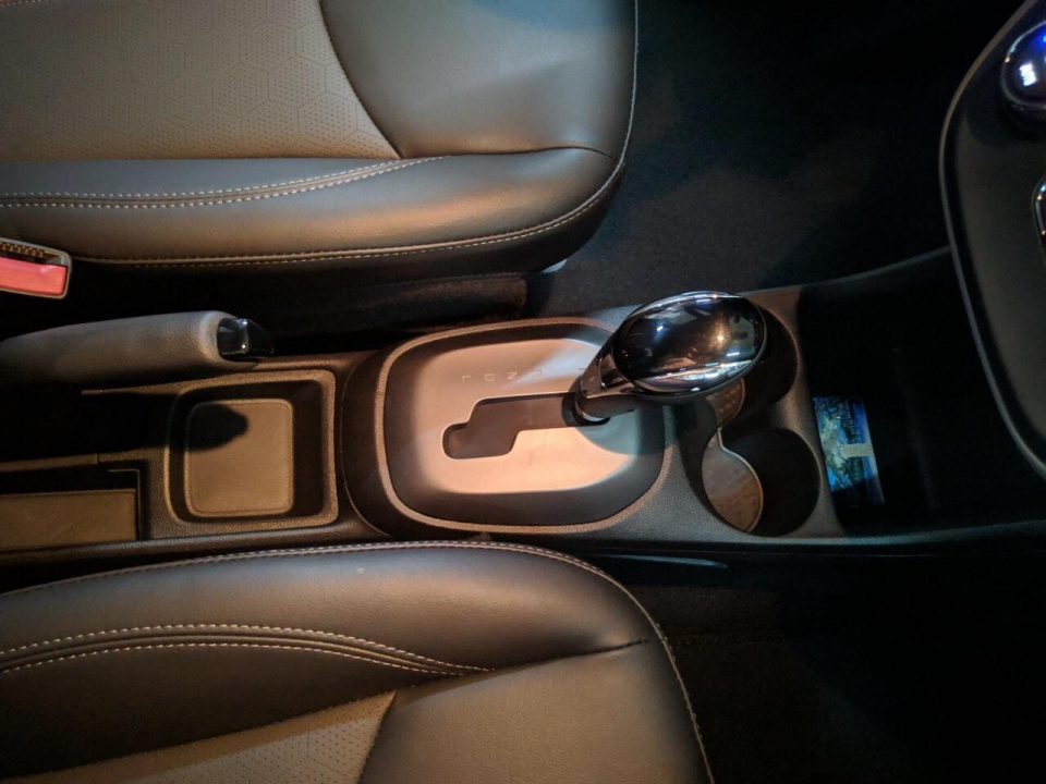 vinfast fadil ve dai ly san sang cho khach lai thu