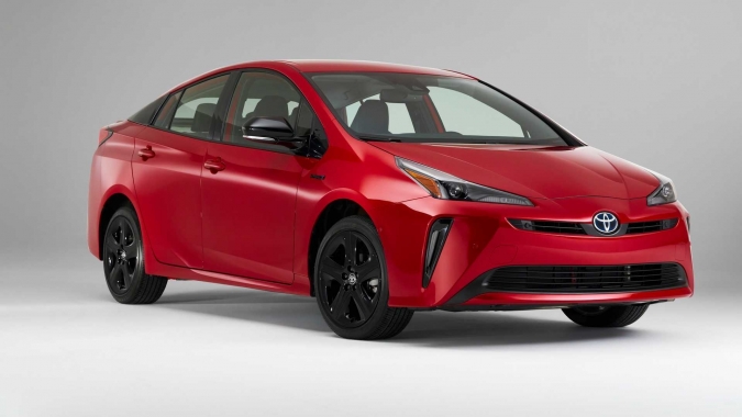 Toyota Prius phiên bản giới hạn kỷ niệm 20 năm xe hybrid
